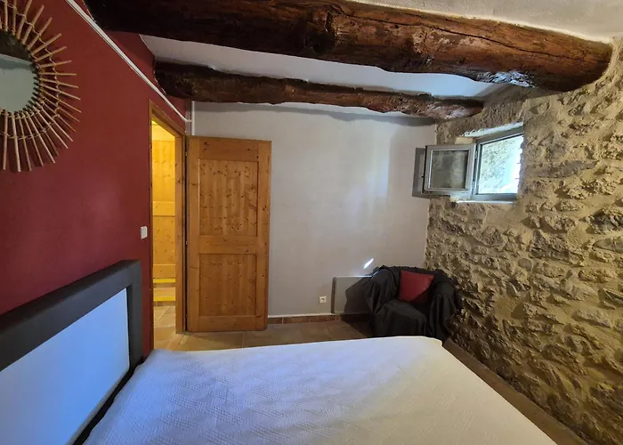 La Bastide De Peyremale, Gites En Cevennes, Piscine, Tennis